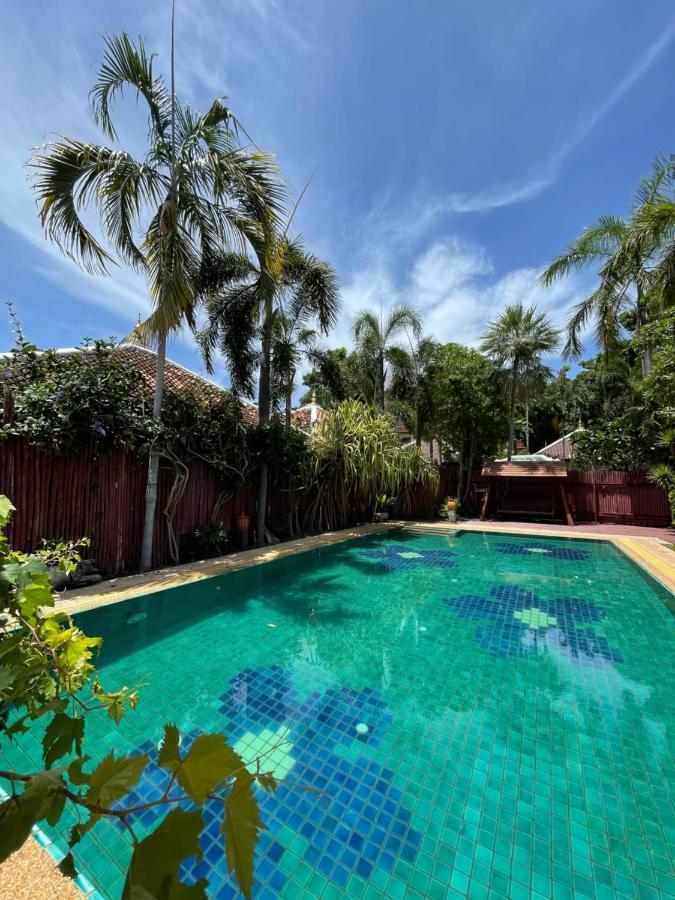Villa Raya Resort Private Pool Villas Pattaya Exteriör bild