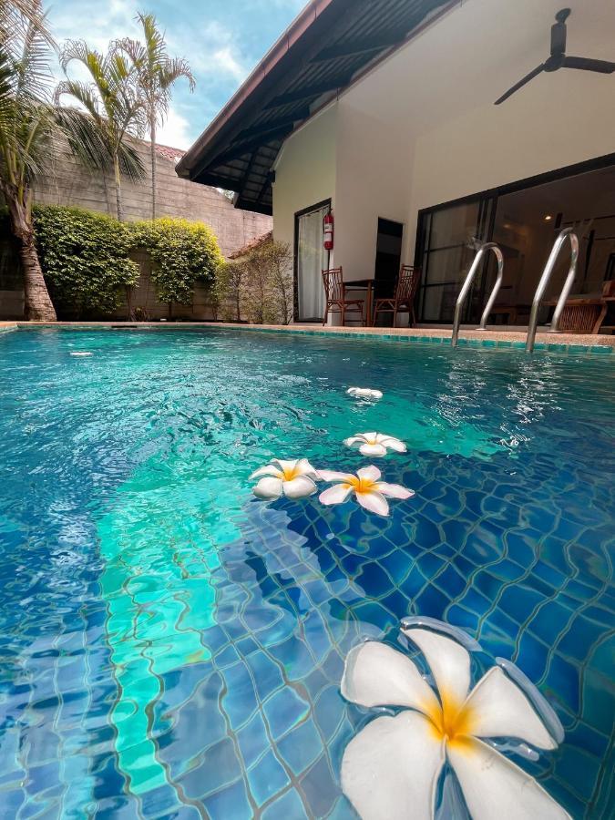 Villa Raya Resort Private Pool Villas Pattaya Exteriör bild
