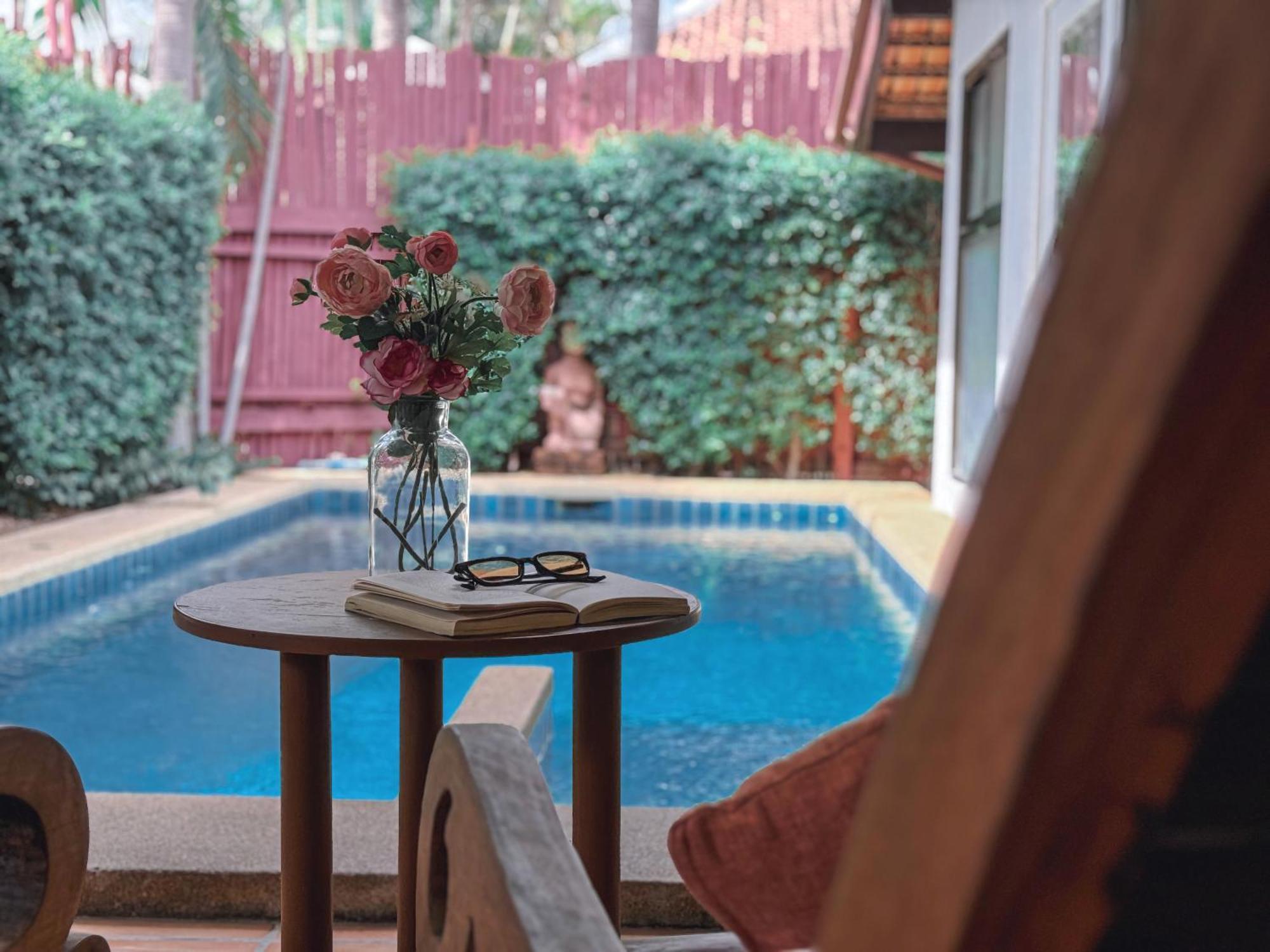 Villa Raya Resort Private Pool Villas Pattaya Exteriör bild