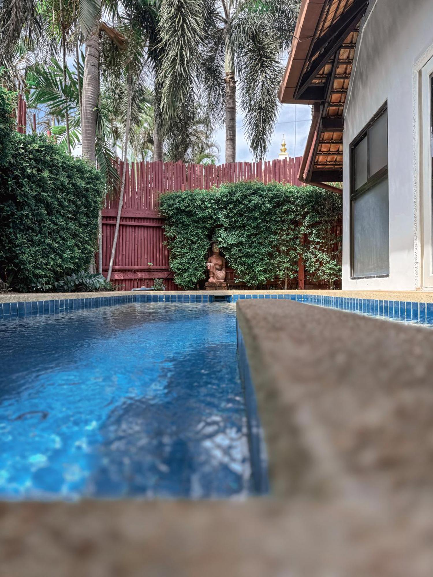 Villa Raya Resort Private Pool Villas Pattaya Exteriör bild